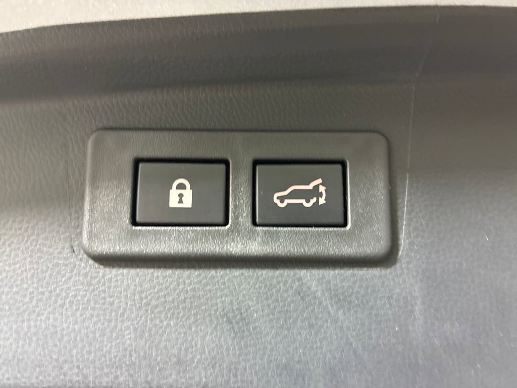 Certified 2023 Subaru Outback Limited XT image 29