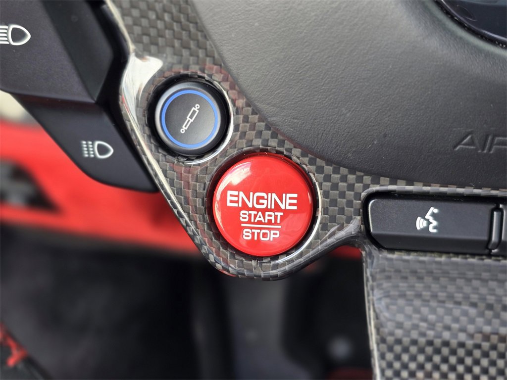 Used 2022 Ferrari F8 Tributo image 24