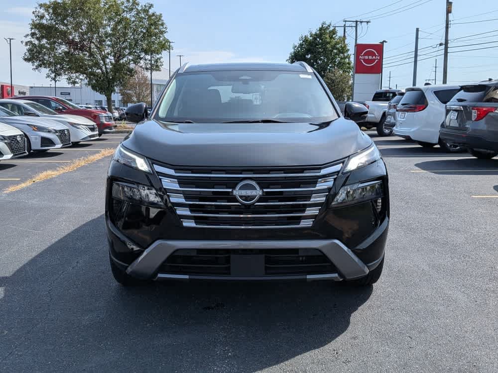 Used 2024 Nissan Rogue SL w/ SL Premium Package AWD/4WD image 2