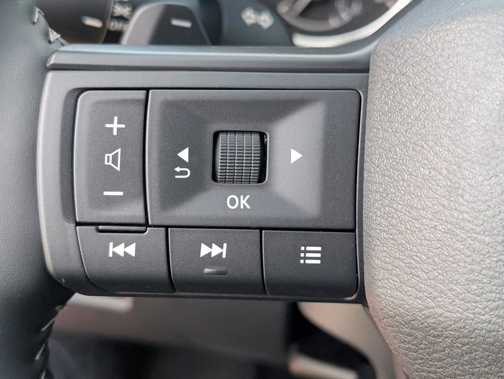 New 2026 Nissan Rogue SV image 18