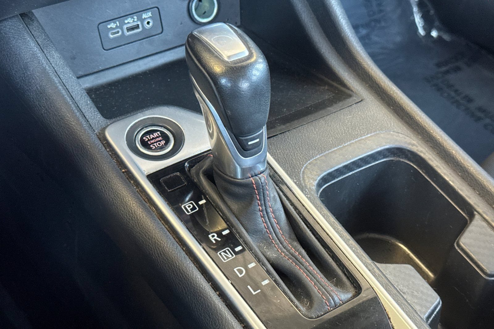Used 2023 Nissan Sentra SR w/ Midnight Edition Package FWD image 31