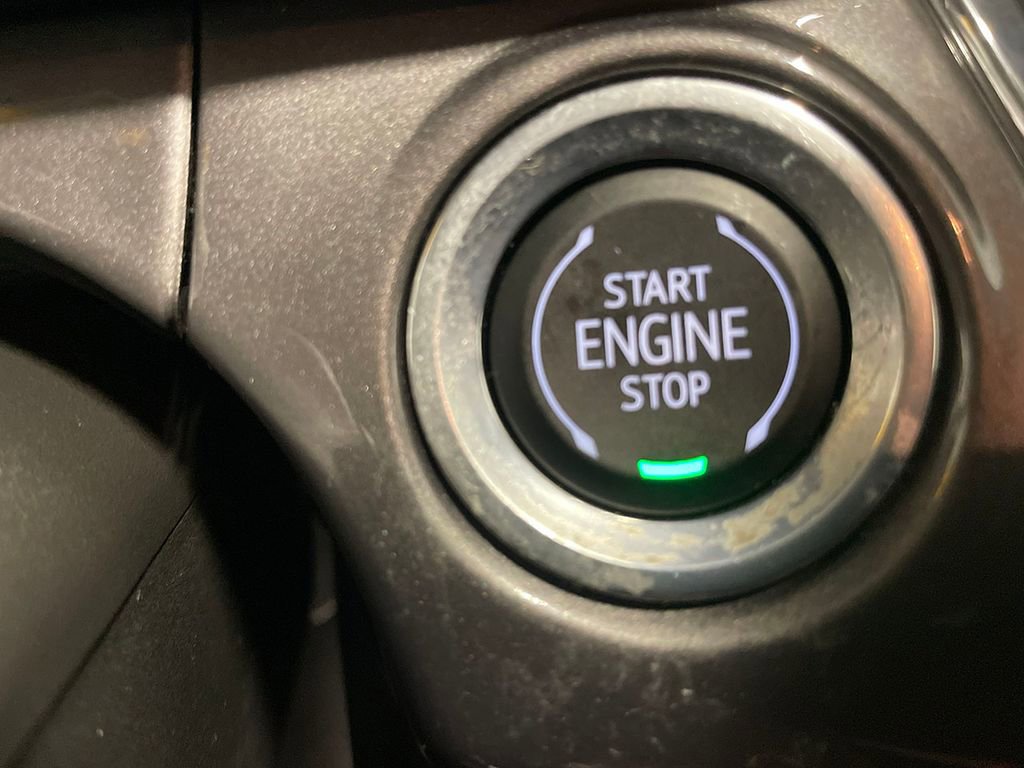 Used 2025 Chevrolet Trax ACTIV image 34