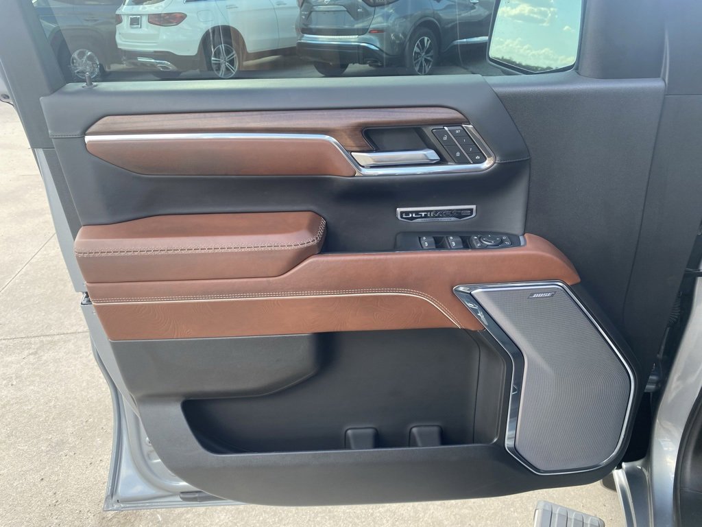 Used 2024 GMC Sierra 1500 Denali Ultimate image 12