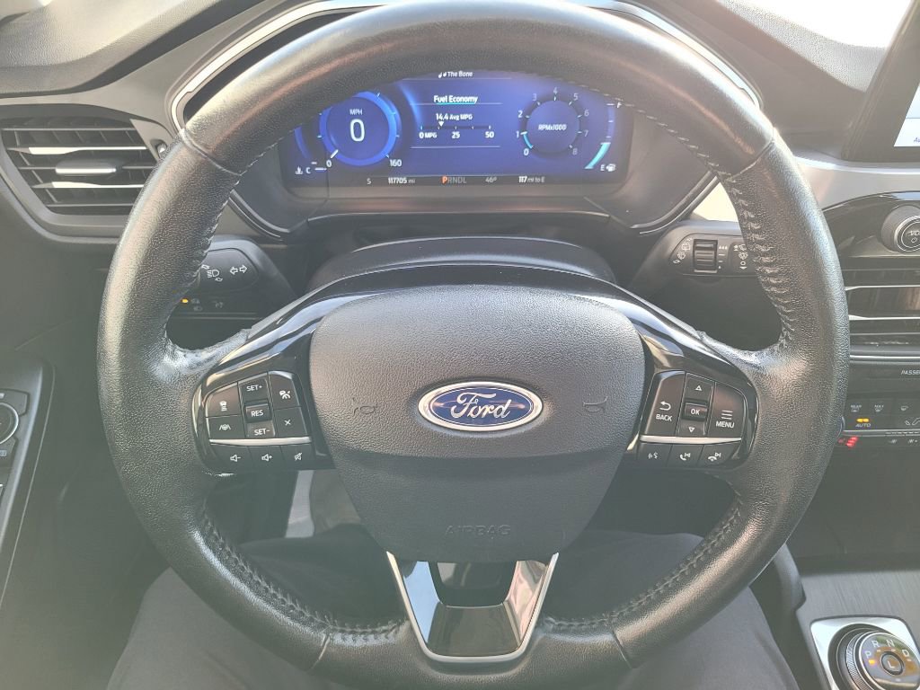 Used 2021 Ford Escape Titanium image 26