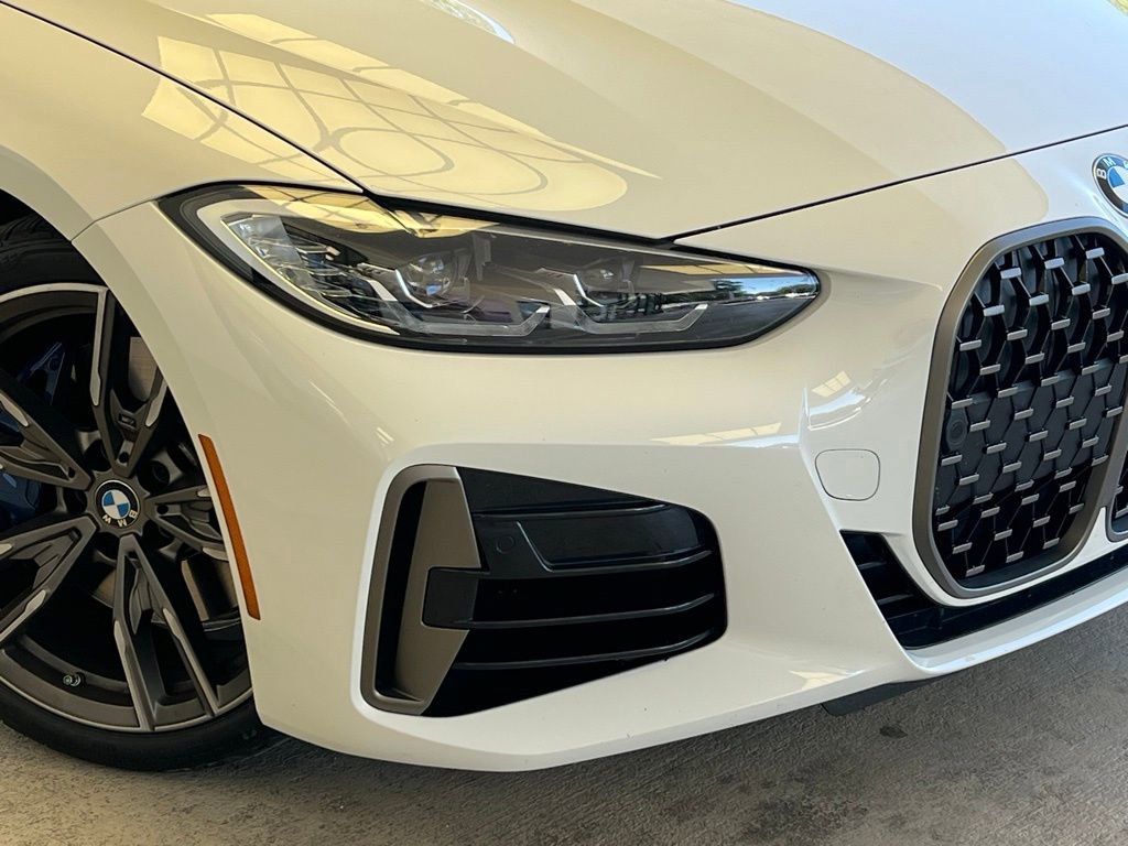 Used 2021 BMW M440i Convertible w/ Premium Package image 29