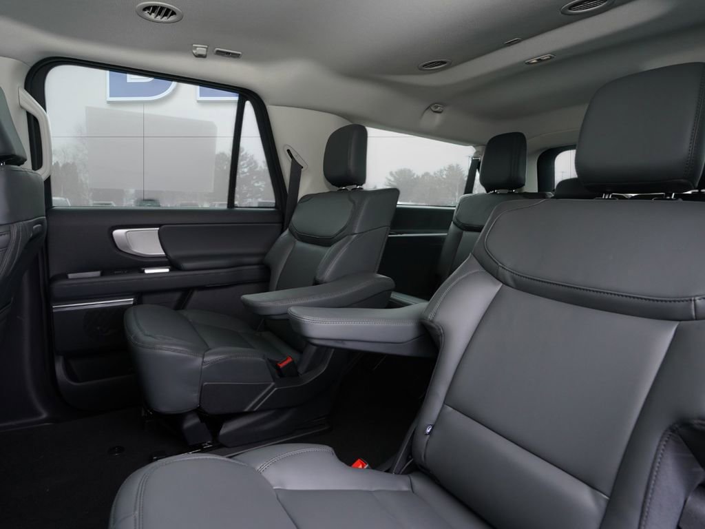 New 2026 Ford Expedition Max Active image 15