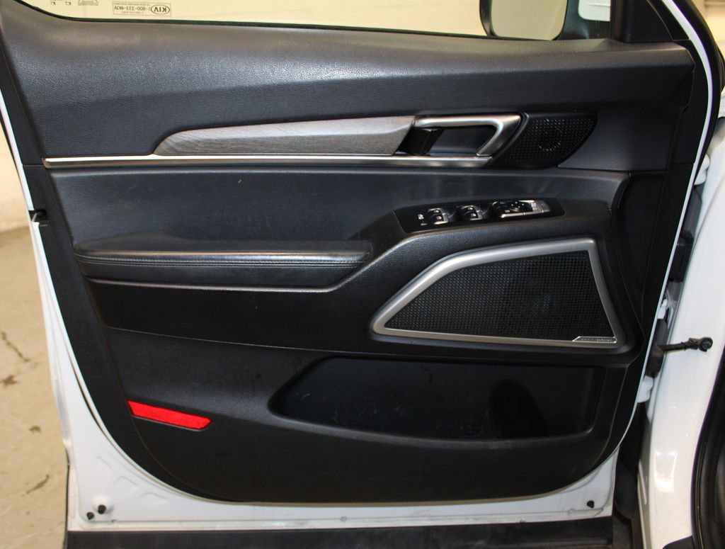 Used 2020 Kia Telluride EX image 28