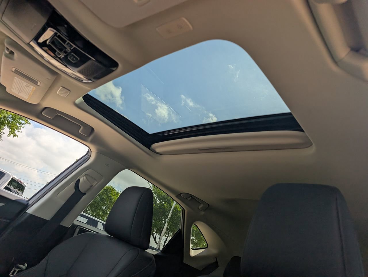 Used 2025 Lexus NX 250 FWD w/ Accessory Package (2T) image 27