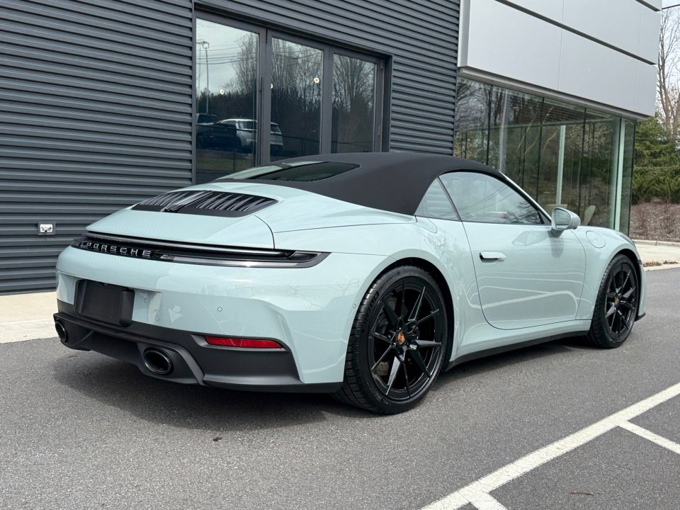 New 2026 Porsche 911 Carrera S image 7