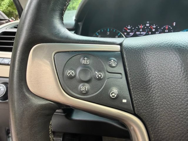 Used 2017 GMC Yukon Denali AWD/4WD image 14