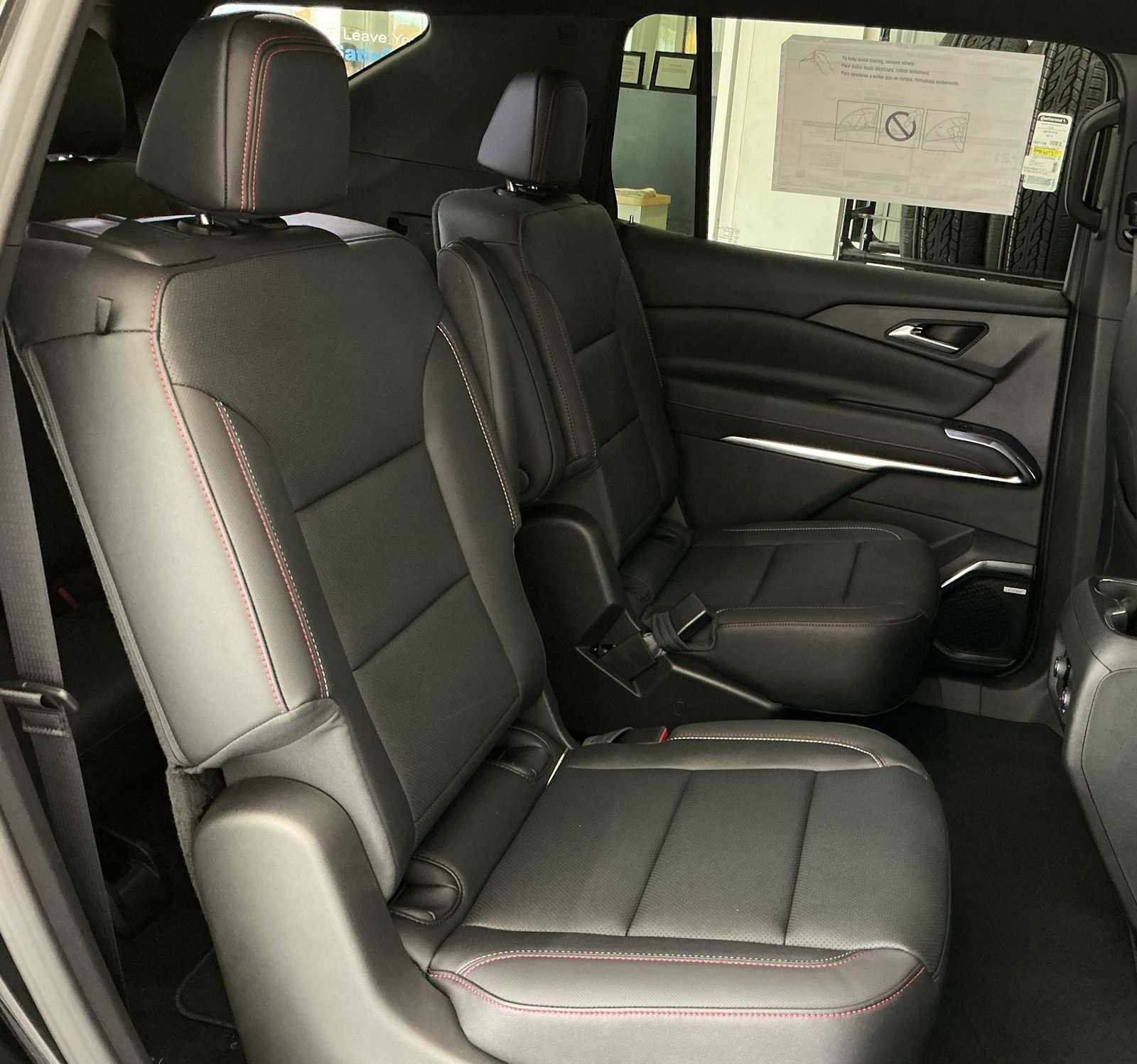 New 2026 Chevrolet Traverse Z71 w/ Enhanced Driving Package image 23