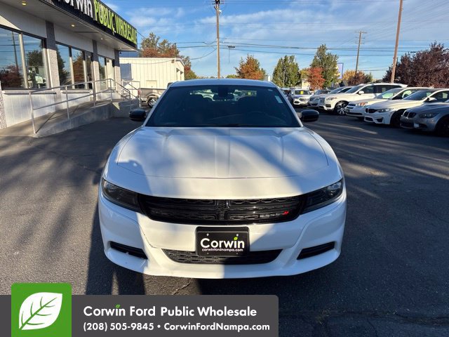 Used 2023 Dodge Charger SXT RWD image 2