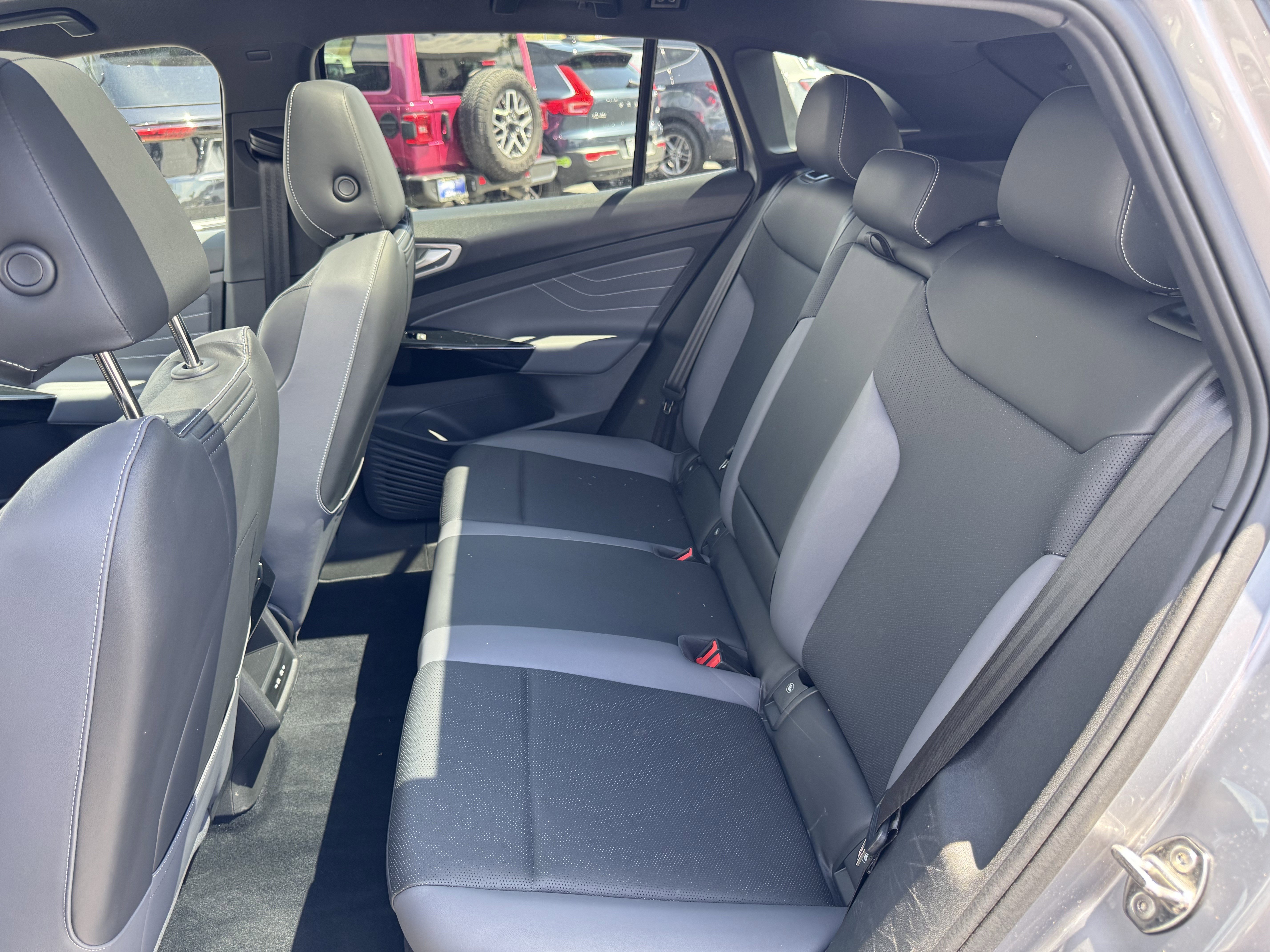 Certified 2023 Volkswagen ID.4 S RWD image 35