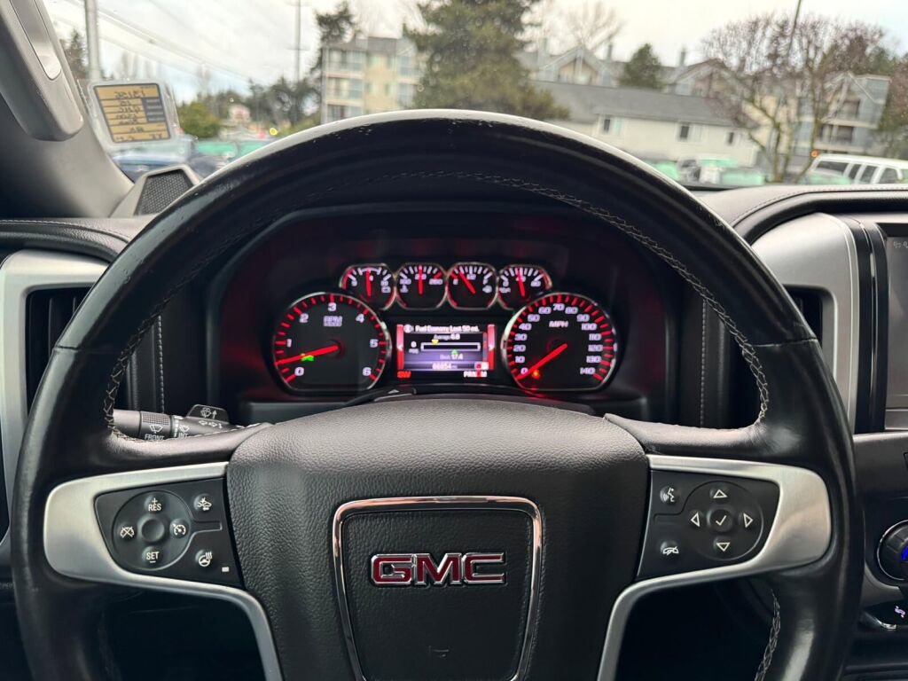 Used 2015 GMC Sierra 1500 SLT w/ SLT Crew Cab Value Package image 20