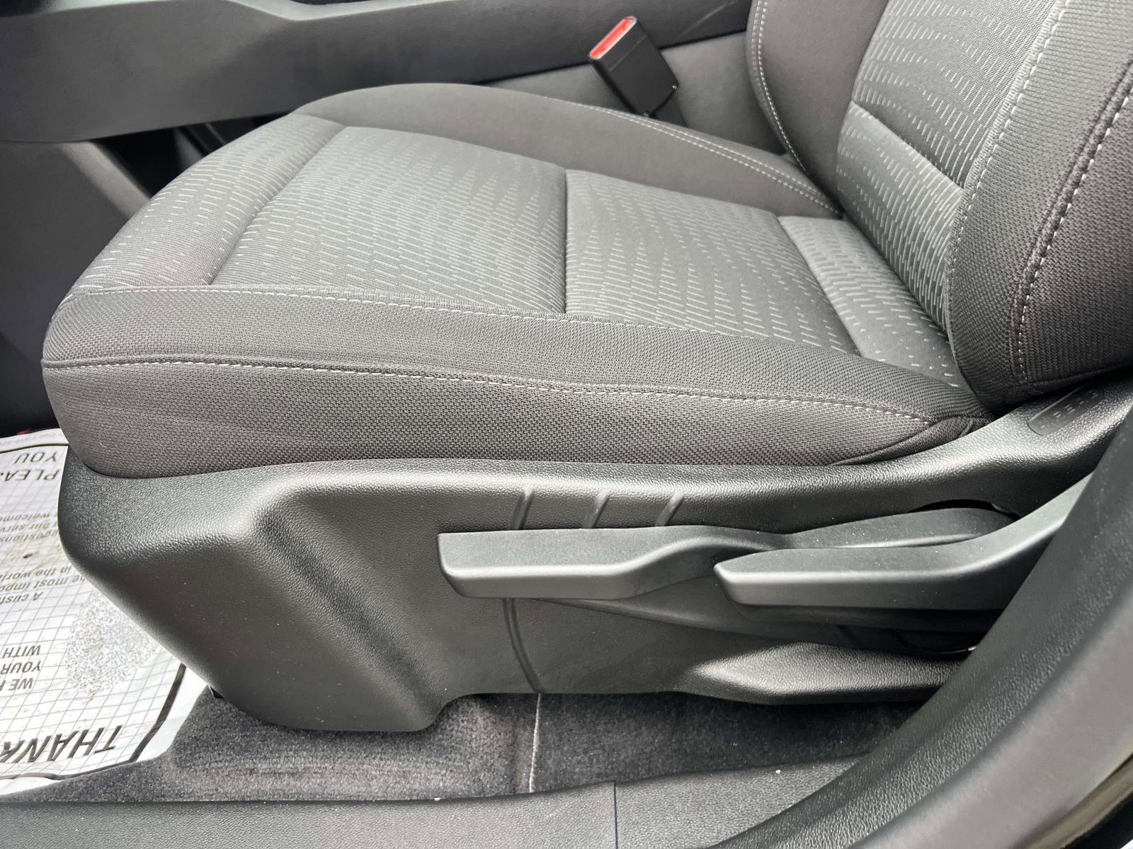 Certified 2025 Chevrolet Equinox LT w/ Safety and Technology Package image 17