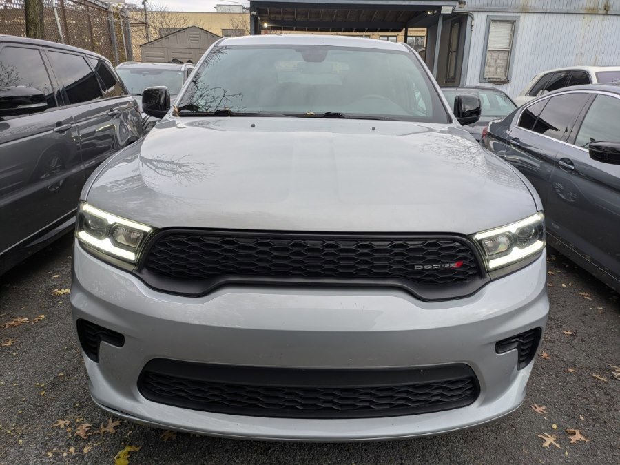 Used 2023 Dodge Durango GT image 2