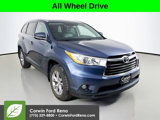 Used 2014 Toyota Highlander XLE image 1