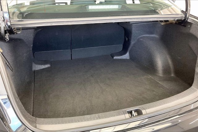 Used 2024 Toyota Corolla LE image 28