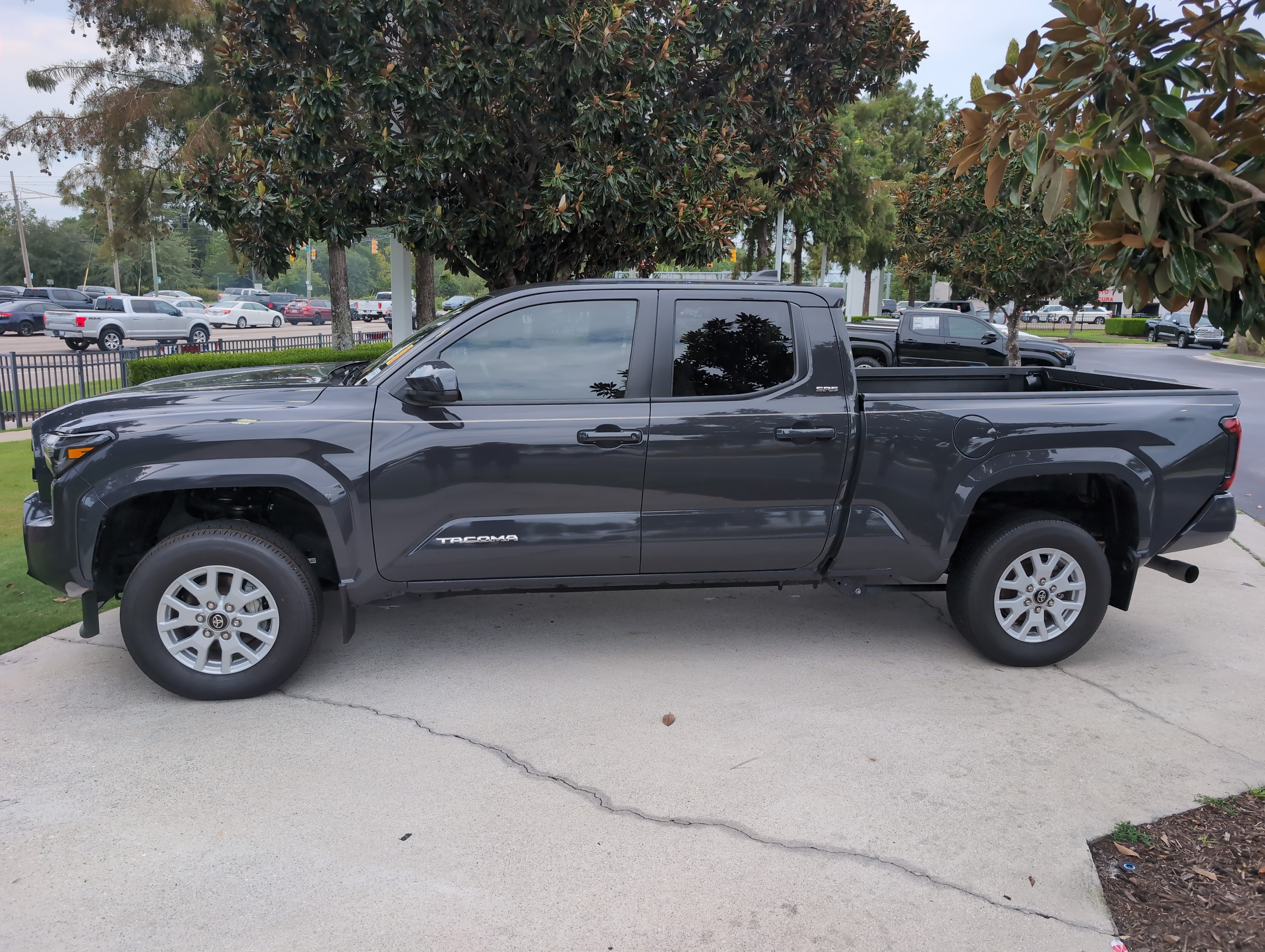 Certified 2024 Toyota Tacoma SR5 RWD image 7