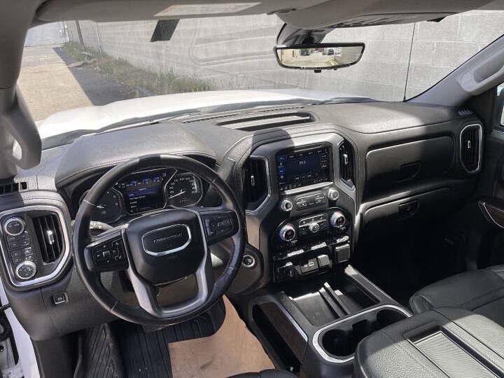 Used 2021 GMC Sierra 1500 Denali w/ Denali Ultimate Package AWD/4WD image 16