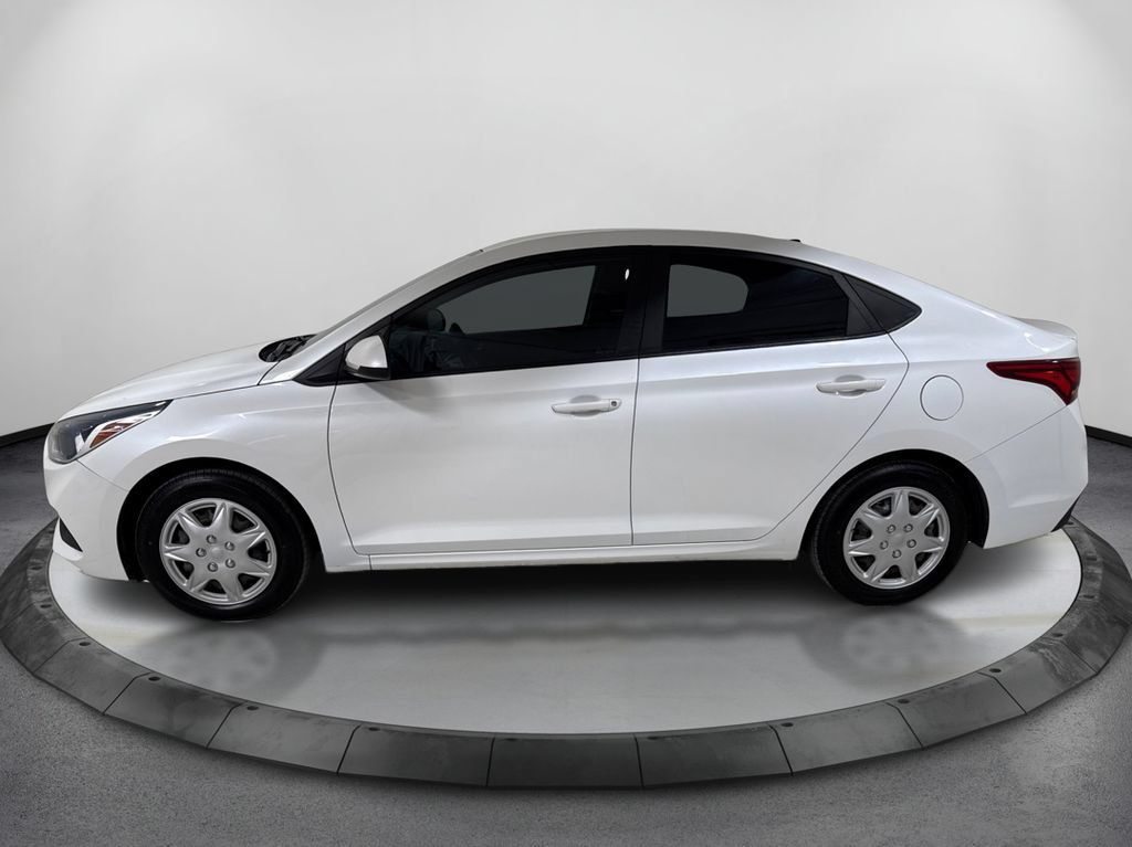 Used 2022 Hyundai Accent SE FWD image 9