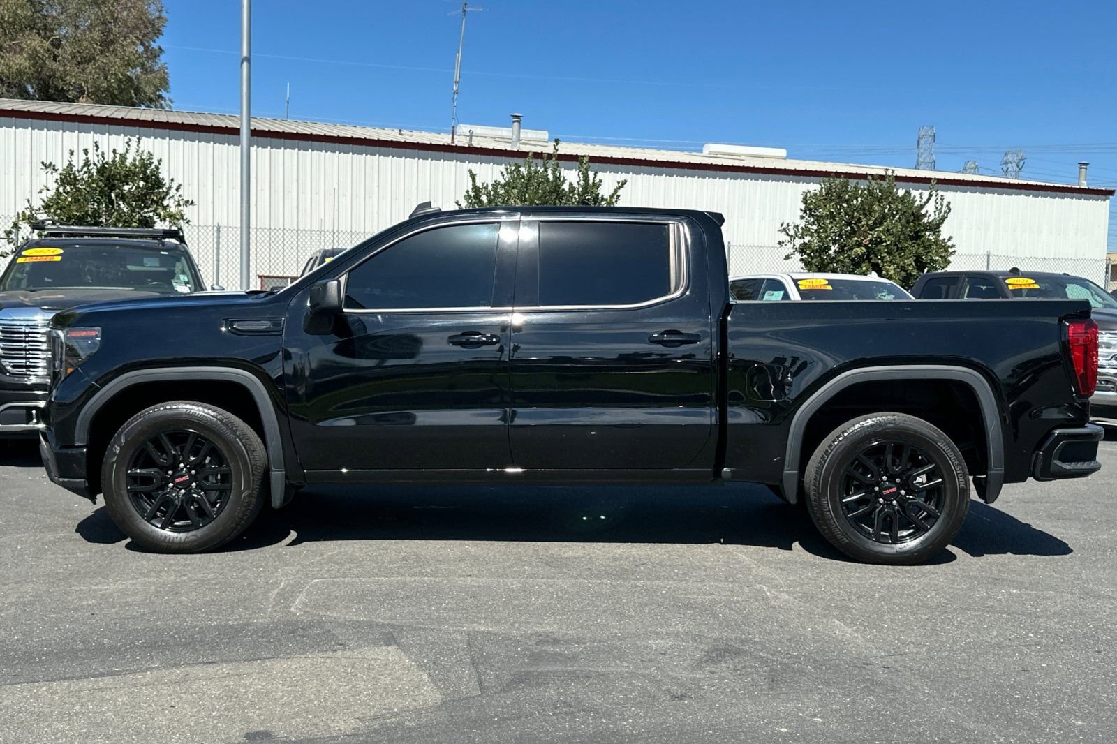 Used 2024 GMC Sierra 1500 Elevation image 7