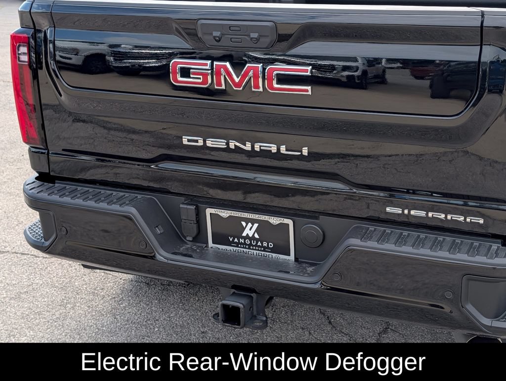 Used 2026 GMC Sierra 3500 Denali w/ Denali Reserve Package AWD/4WD image 9