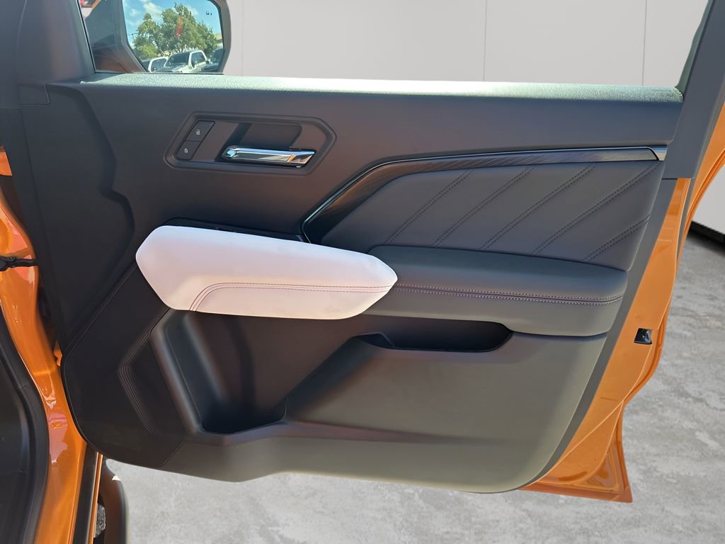 New 2026 GMC Canyon AT4X image 13