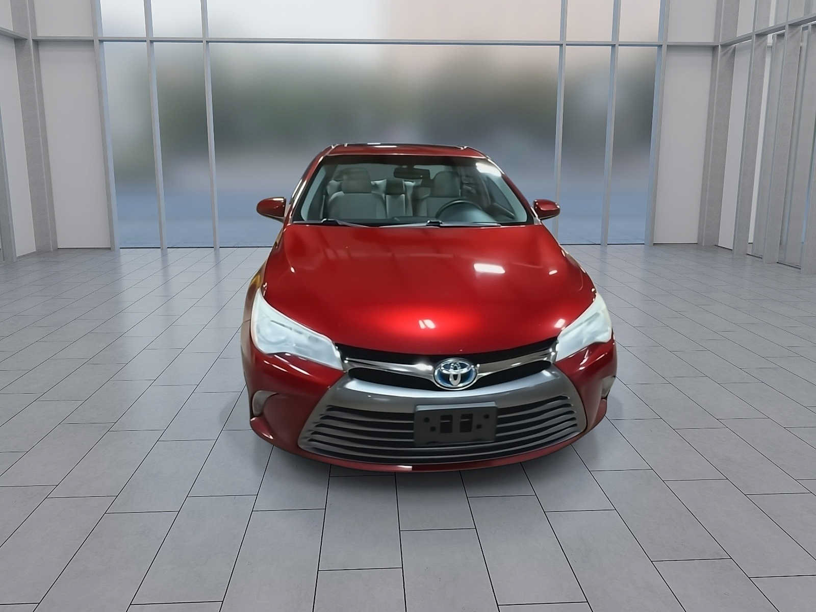 Used 2015 Toyota Camry XLE w/ Moonroof Package FWD image 3