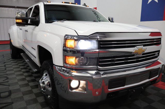 Used 2015 Chevrolet Silverado 3500 LTZ w/ Duramax Plus Package AWD/4WD image 23