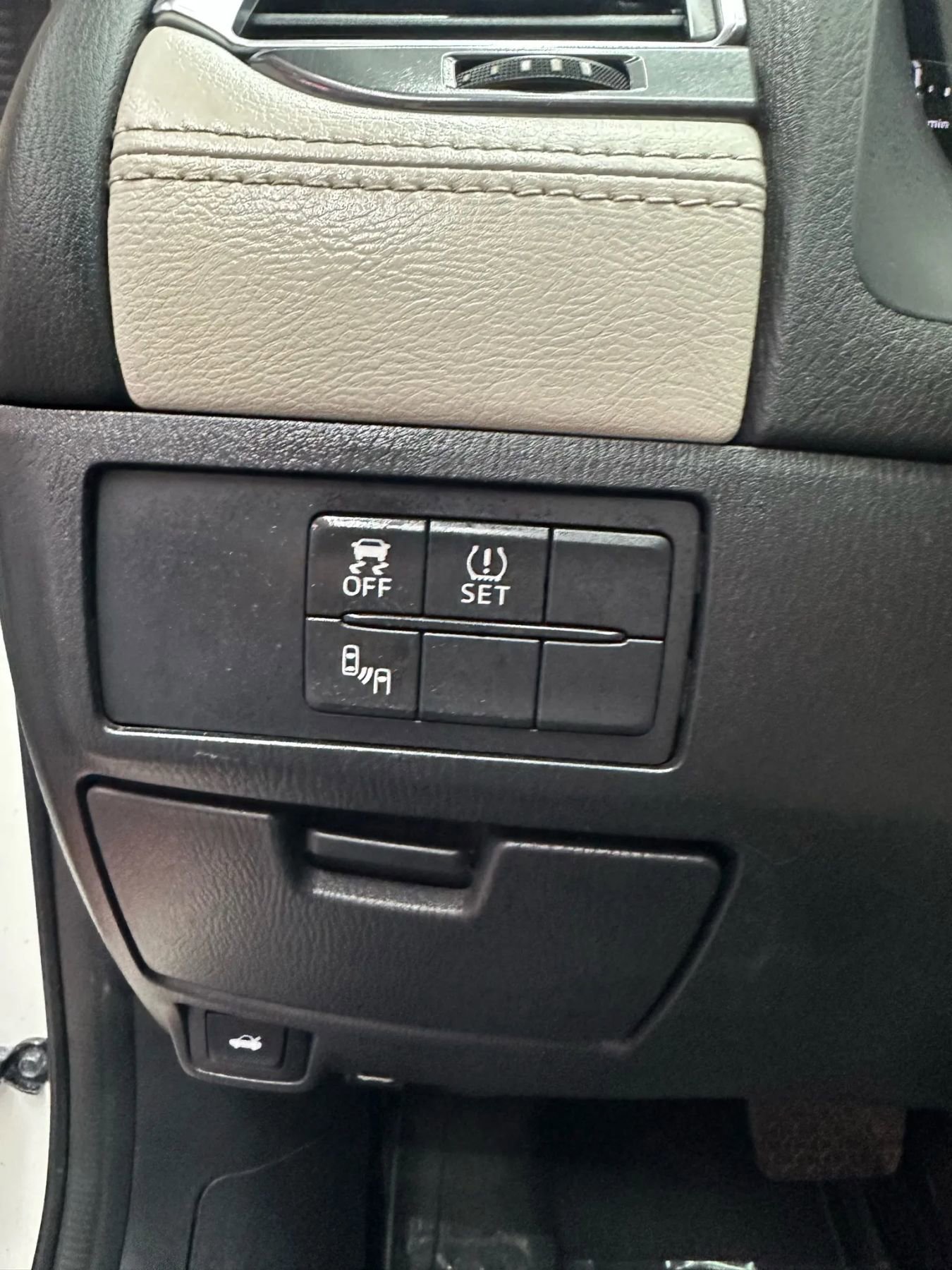 Used 2016 MAZDA MAZDA6 Grand Touring image 13