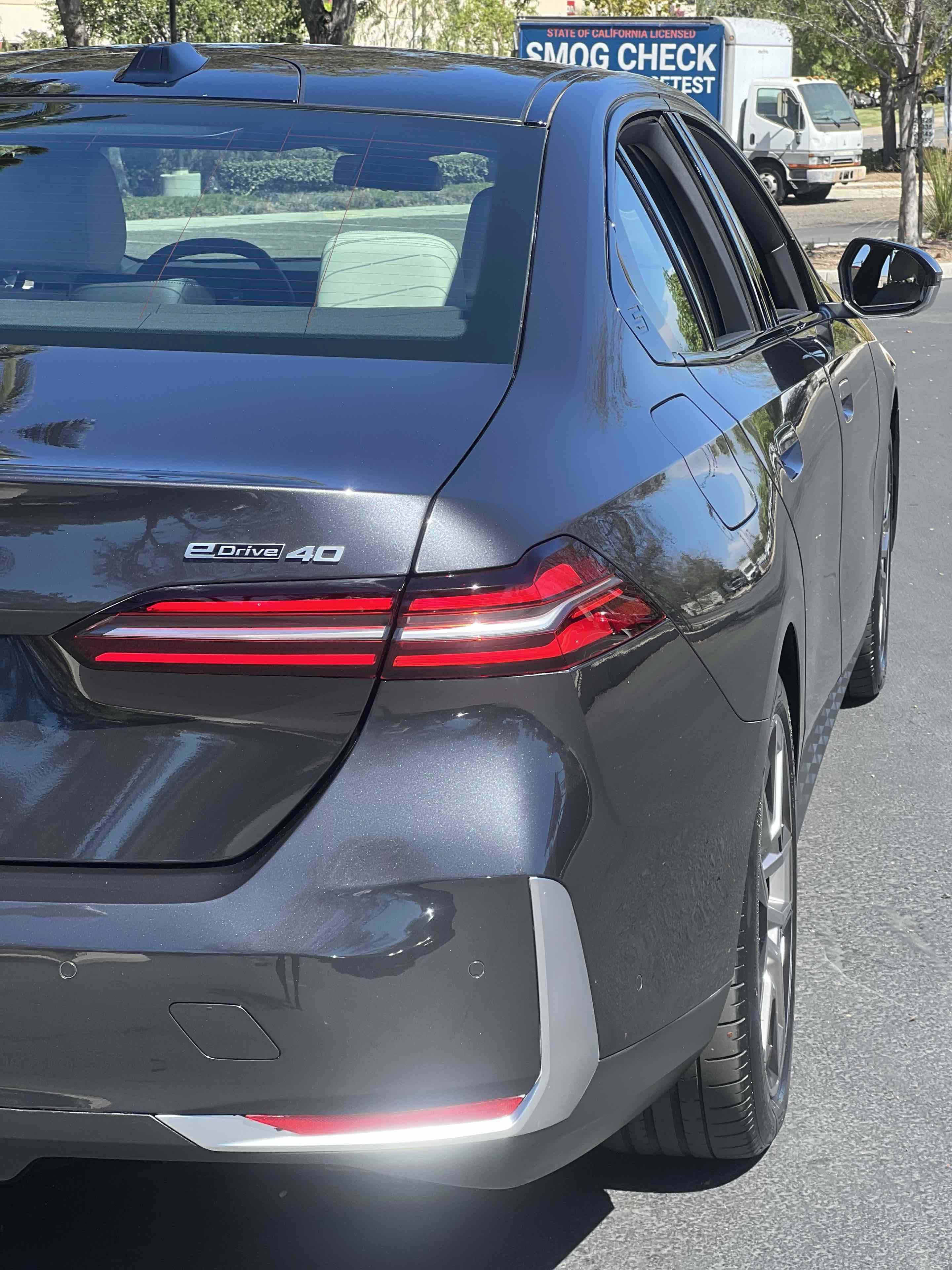Used 2024 BMW i5 eDrive40i RWD image 69