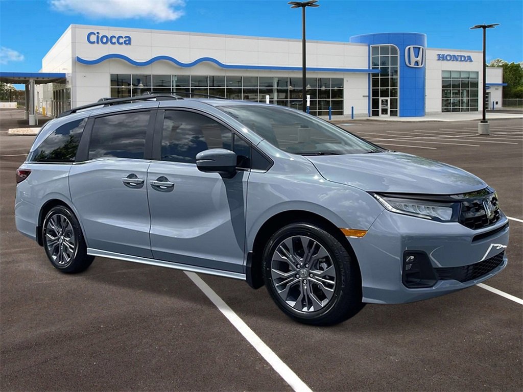 New 2026 Honda Odyssey Touring image 7