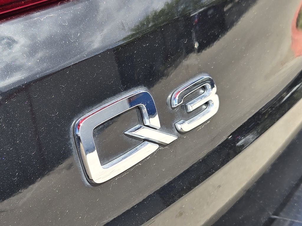 Certified 2023 Audi Q3 2.0T Premium Plus w/ Premium Plus Package image 15