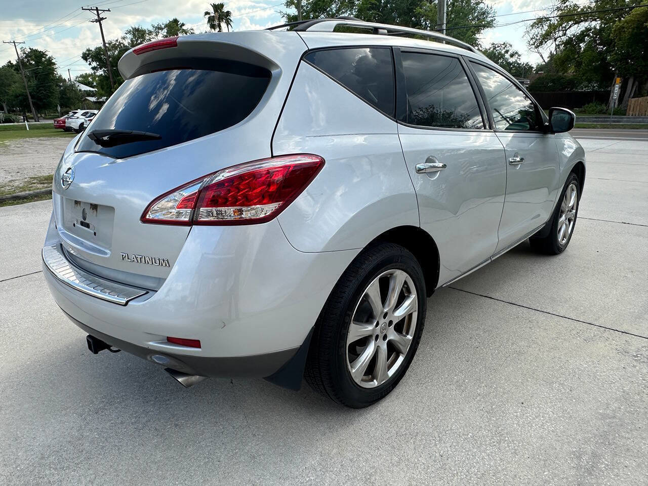 Used 2014 Nissan Murano LE w/ Platinum Edition Package image 5