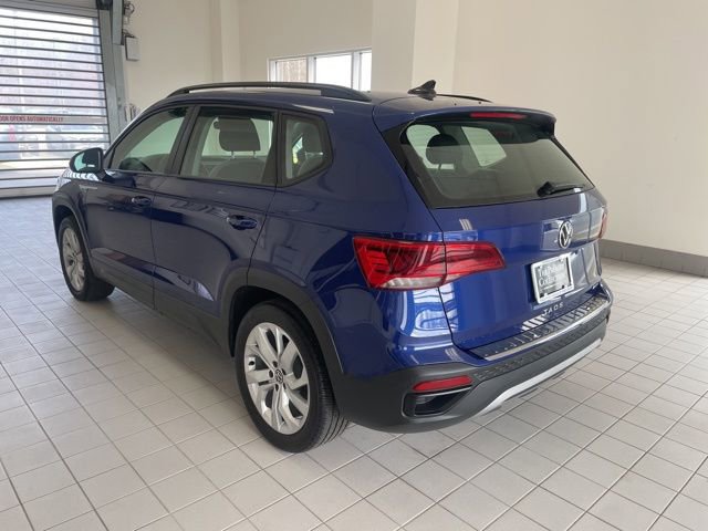 Certified 2023 Volkswagen Taos S image 2