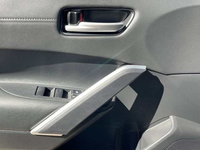 Used 2023 Toyota Corolla Cross XSE w/ Convenience Package image 22