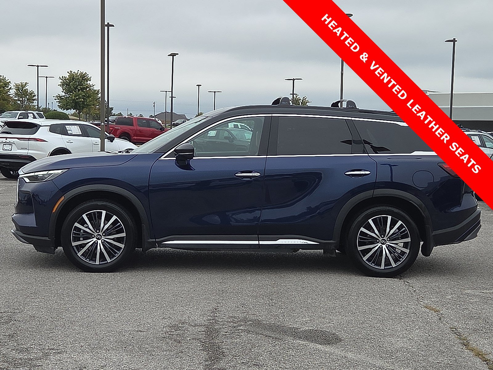 Used 2023 INFINITI QX60 Autograph AWD/4WD image 3