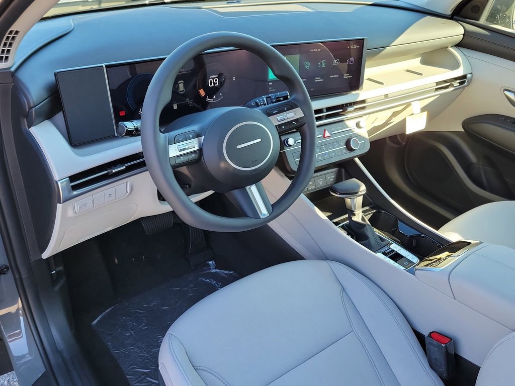 New 2026 Hyundai Tucson SE image 21