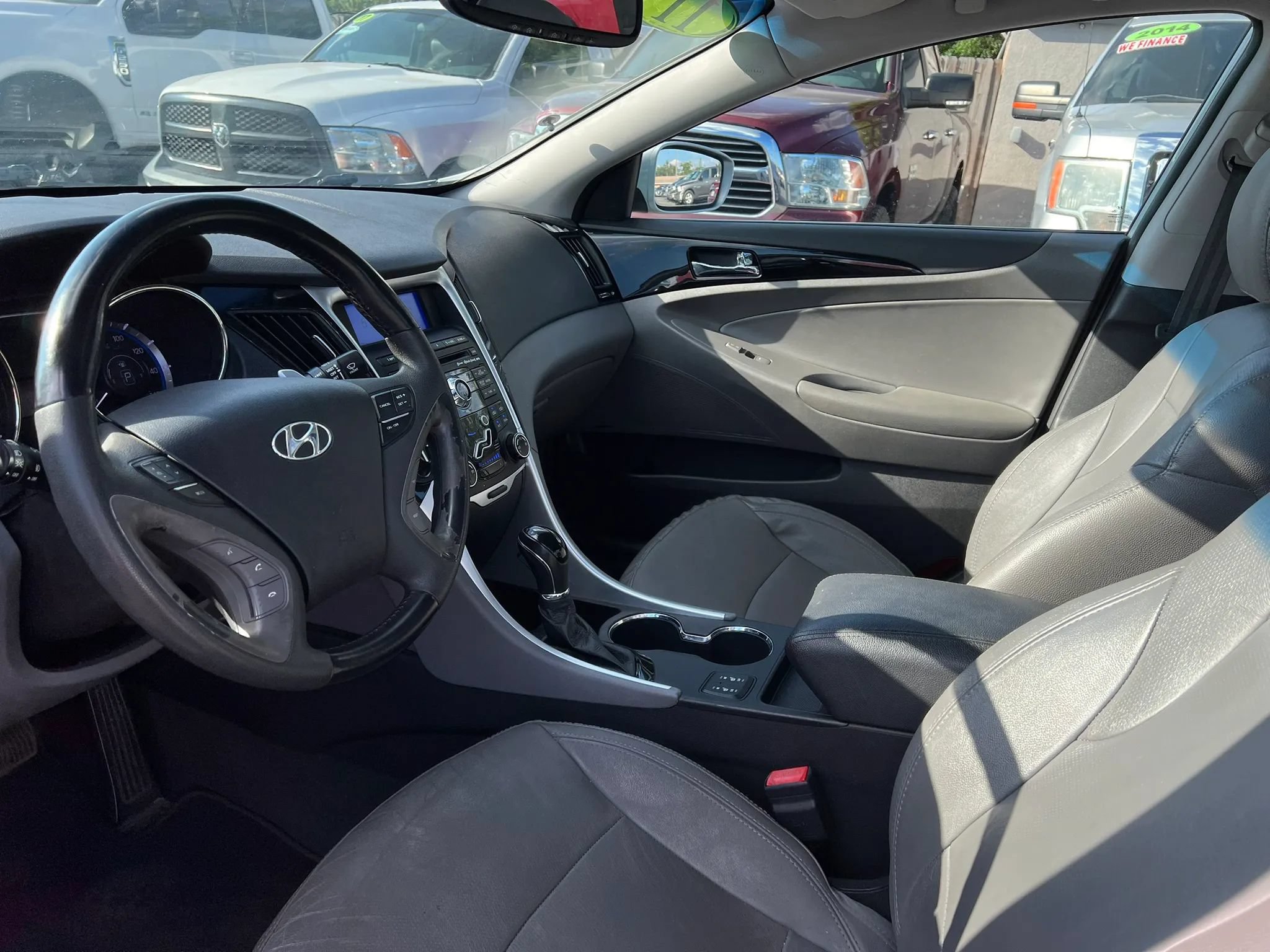 Used 2011 Hyundai Sonata Limited FWD image 9