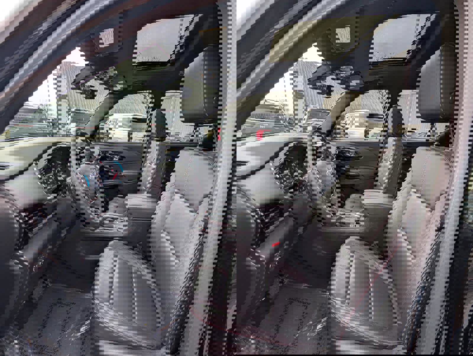 Certified 2023 Chevrolet Traverse RS image 16