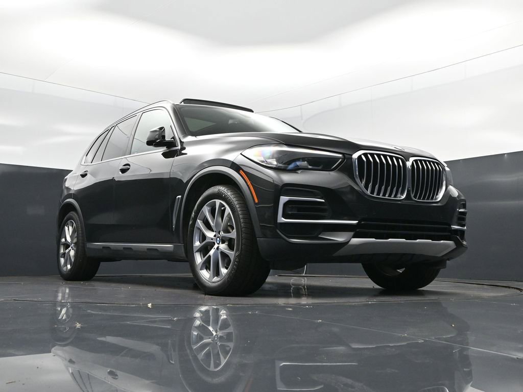 Certified 2023 BMW X5 xDrive40i w/ Premium Package image 44