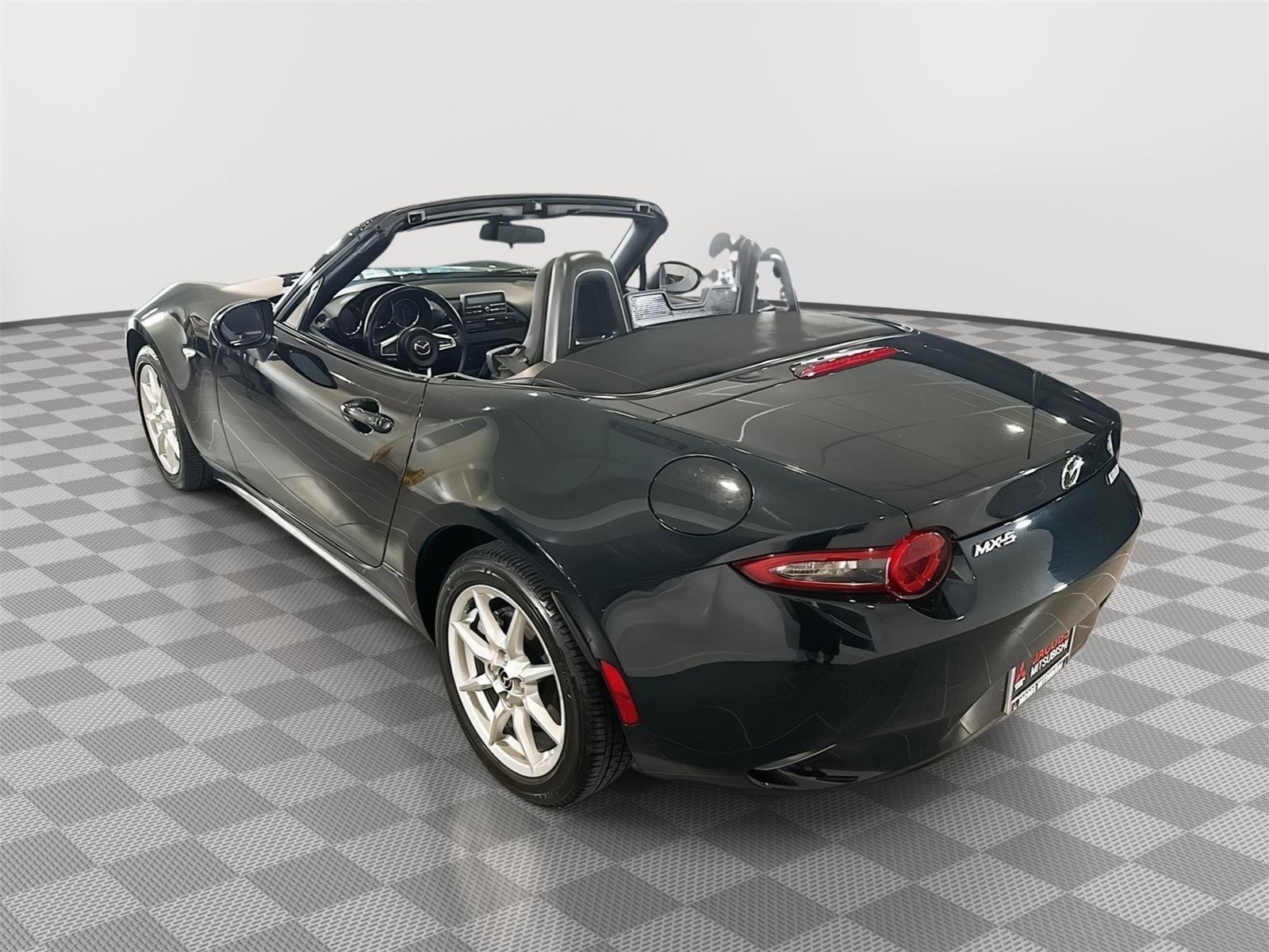 Used 2016 MAZDA MX-5 Miata Sport RWD image 24