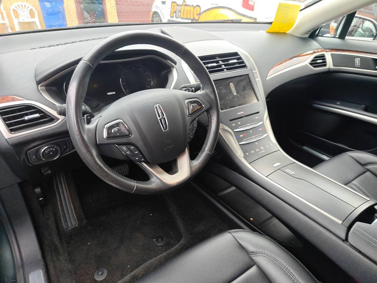 Used 2016 Lincoln MKZ image 10