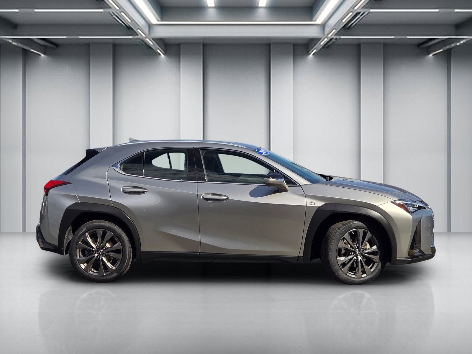 Used 2019 Lexus UX 200 F Sport w/ F Sport Premium Package FWD image 3