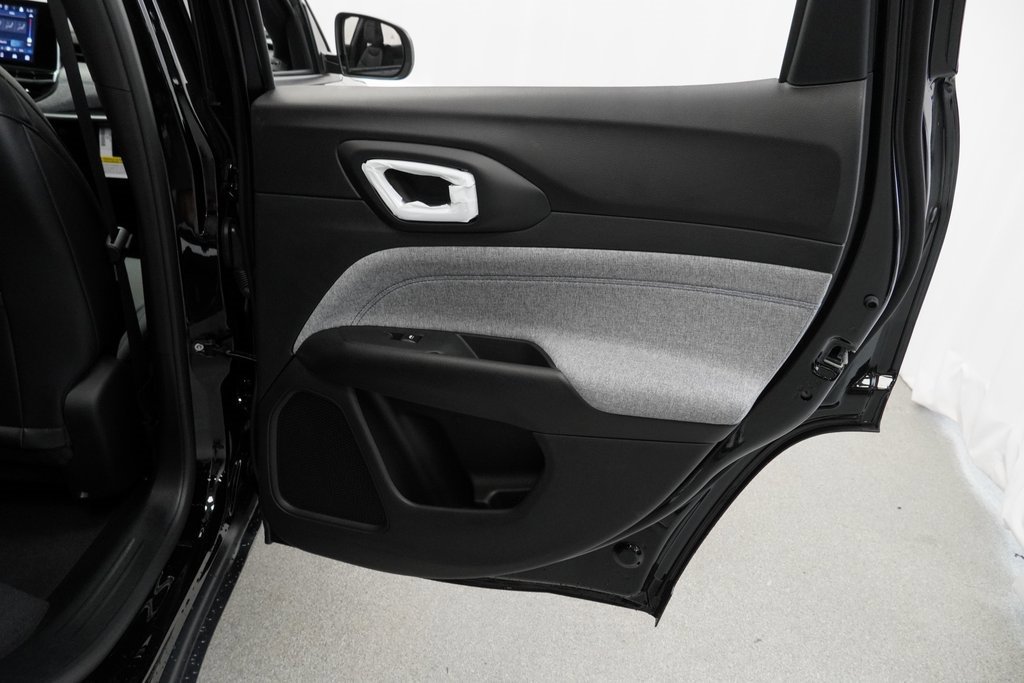 Certified 2025 Jeep Compass Latitude w/ Convenience Group image 43