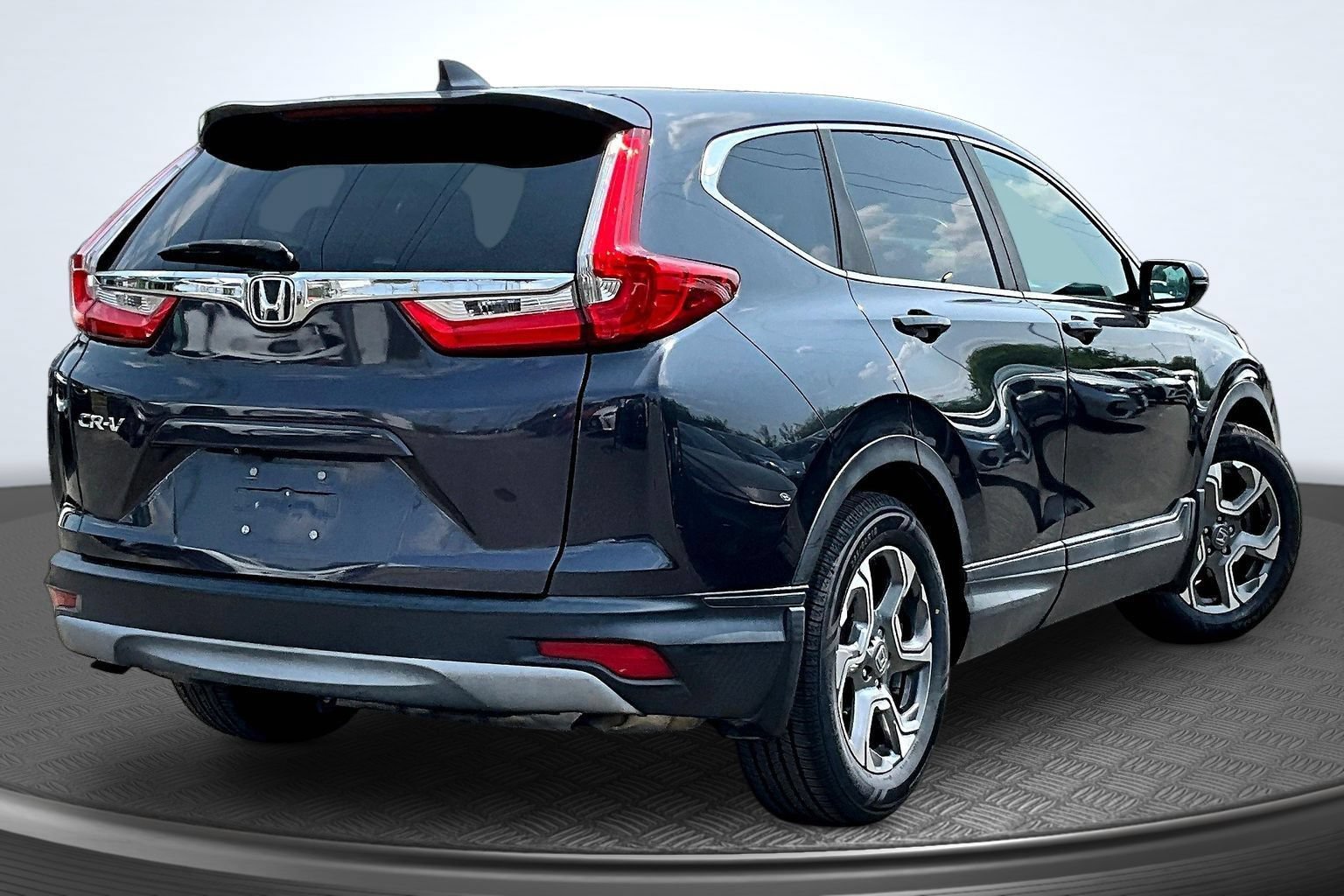Used 2019 Honda CR-V EX image 5