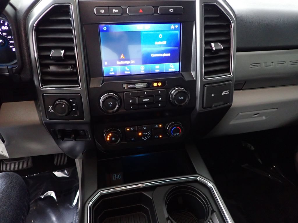 Used 2022 Ford F250 XLT w/ Black Appearance Package AWD/4WD image 30