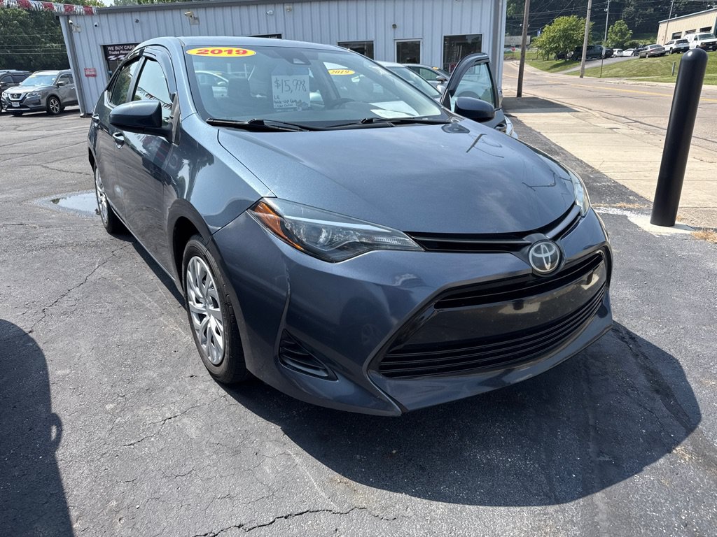 Used 2019 Toyota Corolla LE