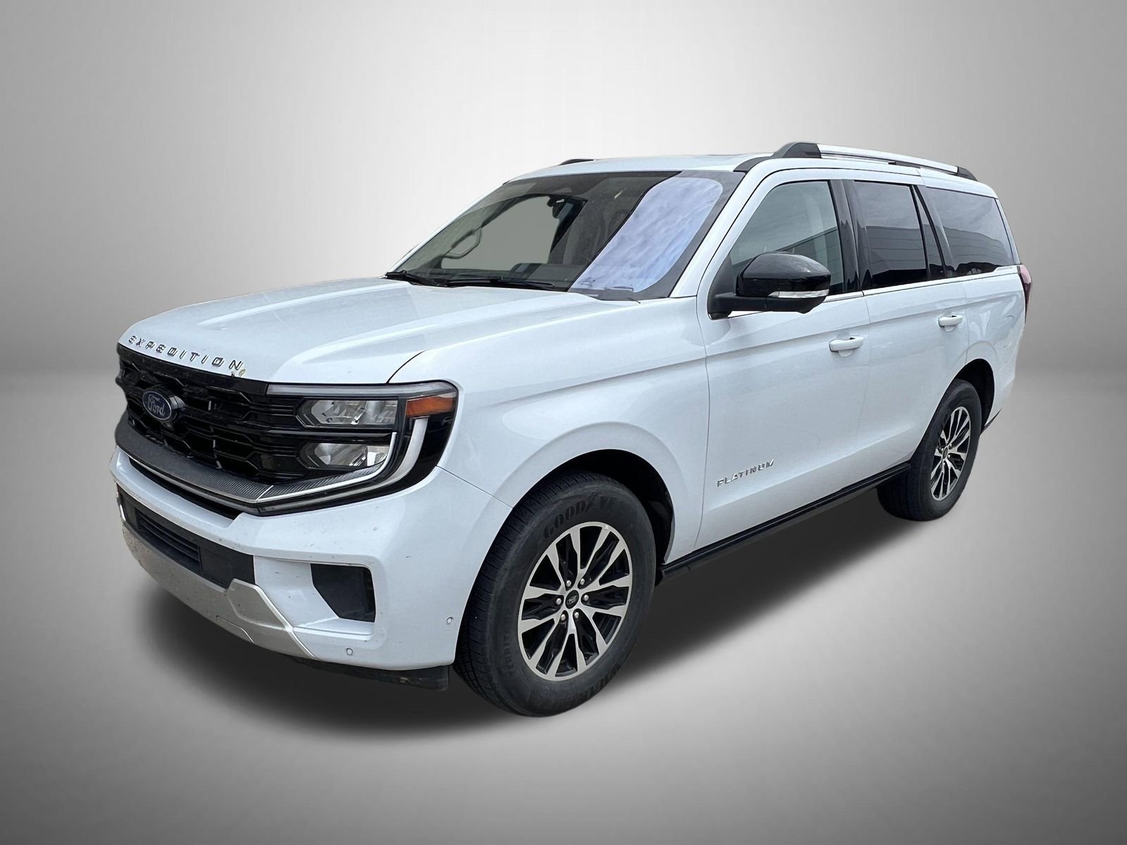Used 2025 Ford Expedition Platinum AWD/4WD image 1
